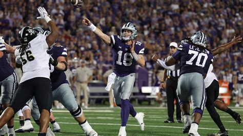 Giddens runs for 207 yards, leads Kansas State in 44-31 win over UCF in Knights’ Big 12 debut